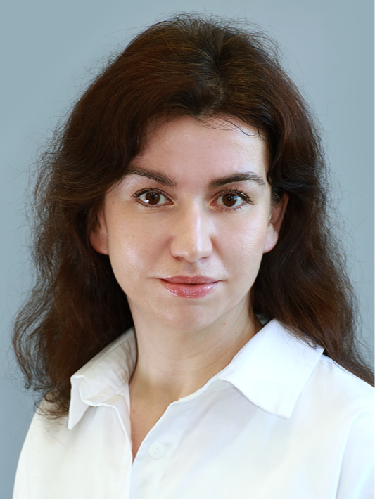 Кутанина Наталья Андреевна.
